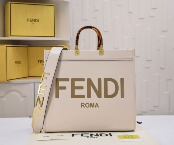 FENDI ROMA SUNSHINE TOTE  BAG - Image 4