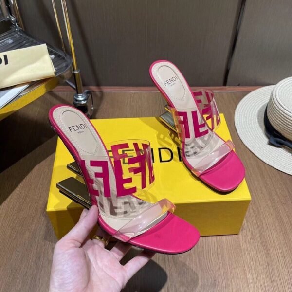 NEW FENDI HEELS - Image 5