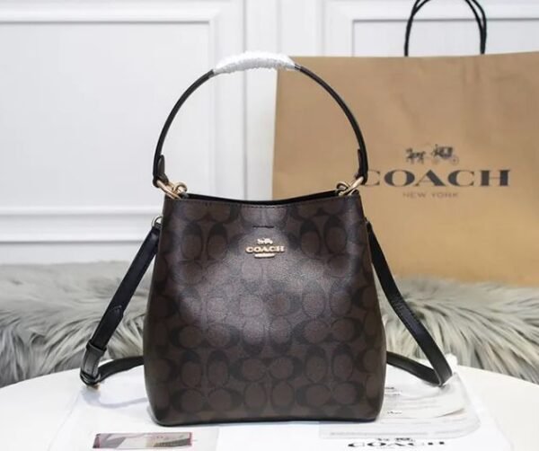 COACH BUCKET BAG - Image 8