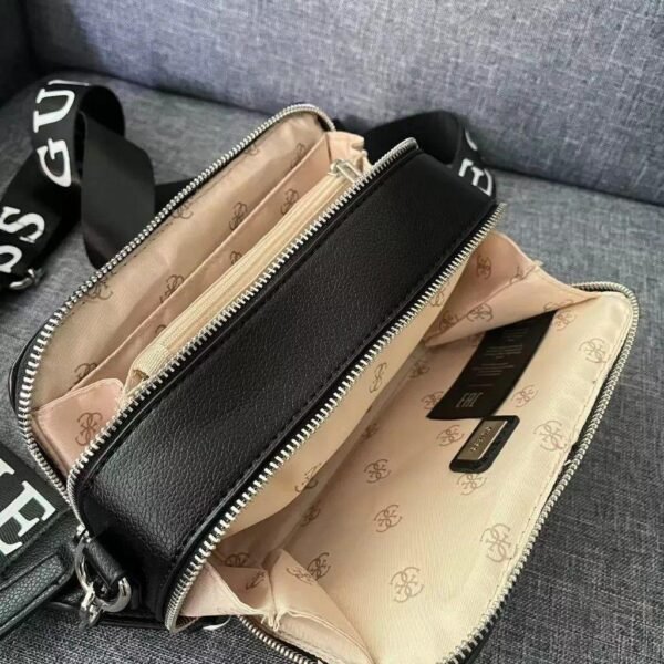 GUESS SLING  BAG - Image 3