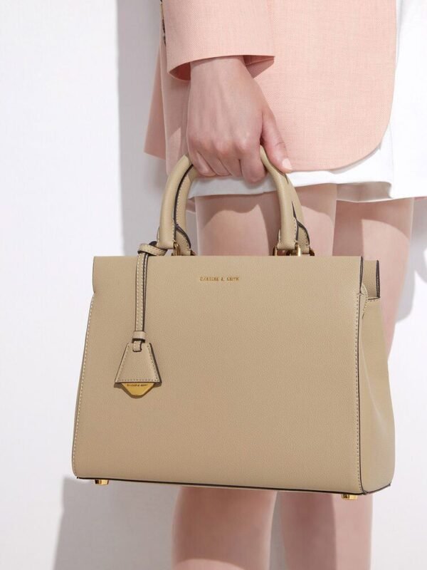 CHARLES & KEITH HANDBAG - Image 3