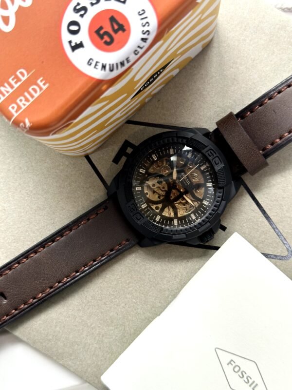 FOSSIL LEATHER AUTOMATIC WATCH