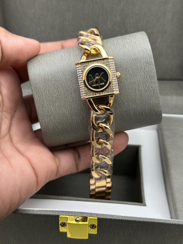 Michael Kors women's watch - Image 2